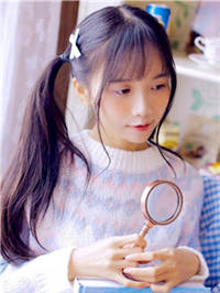 少女藏着一个小秘密