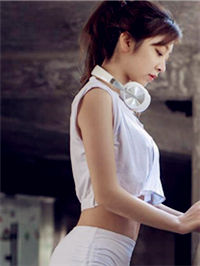 小姐姐约你一起做运动