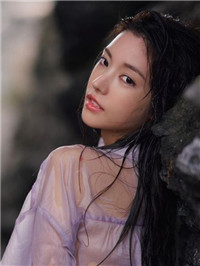 「现役颜值最高」引退！人气女优《枫可怜》突然删光贴文引网友遐想？