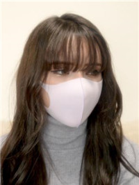 海外で大活躍中の混血モデルの撮影に成功！